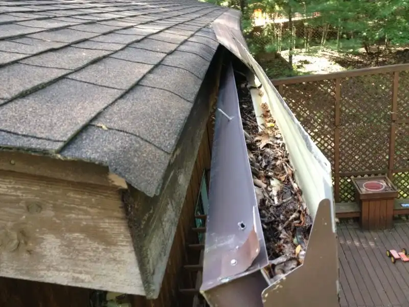 gutter repair service
